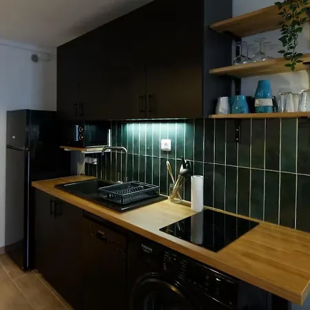 Manon, 2 Ch, Parking, Tram Croix D'argent Au Pied, Sleep-in-montpellier Apartment