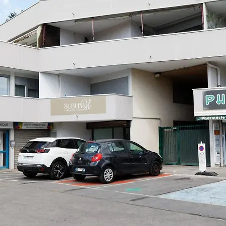 Manon, 2 Ch, Parking, Tram Croix D'argent Au Pied, Sleep-in-montpellier Apartment